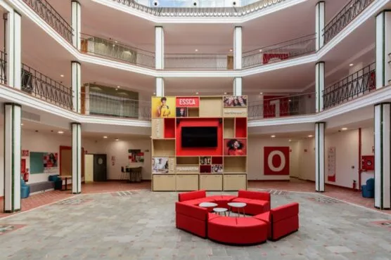 hall campus essca malaga