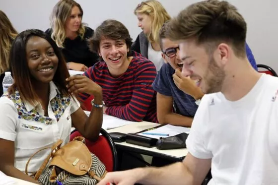 etudiantes et etudiants essca campus d'angers