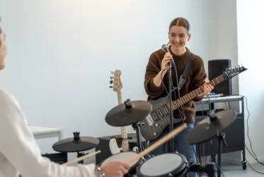 campus essca bordeaux etudiants musique