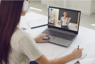 online learning © Canva Pro